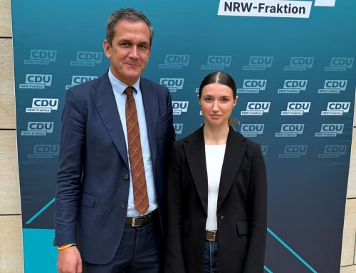 An der Seite des CDU-Landtagsabgeordneten Jens Nettekoven