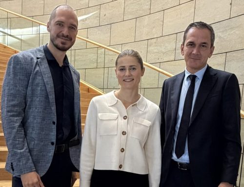Know-how-Transfer zwischen Politik und regionaler Wirtschaft – Remscheider Wirtschaftsjunioren begleiten CDU-Landtagsabgeordneten Jens Nettekoven